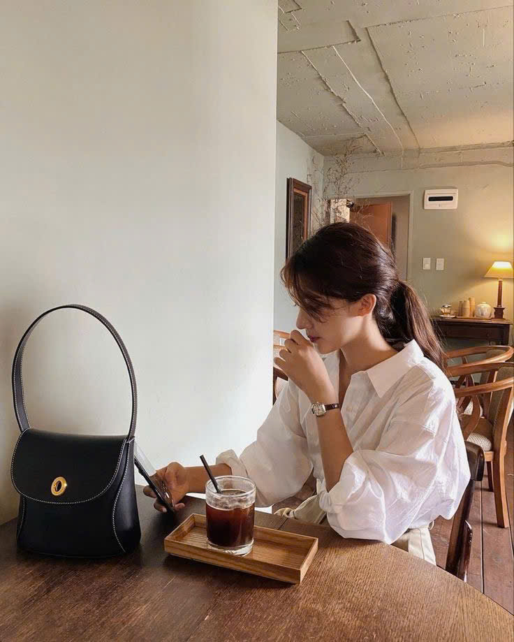 Bầu Trời Phía Trước Gọi Tên Tôi