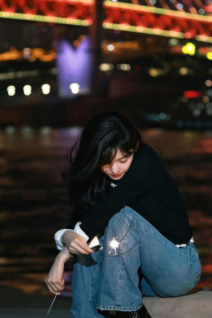 Muộn Màng Không Đổi Lấy Tha Thứ