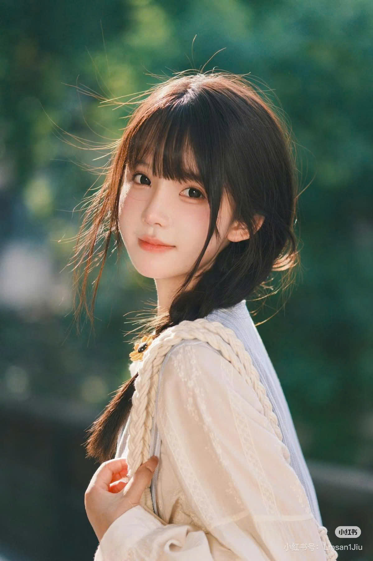 Thêu Hồn Trở Về