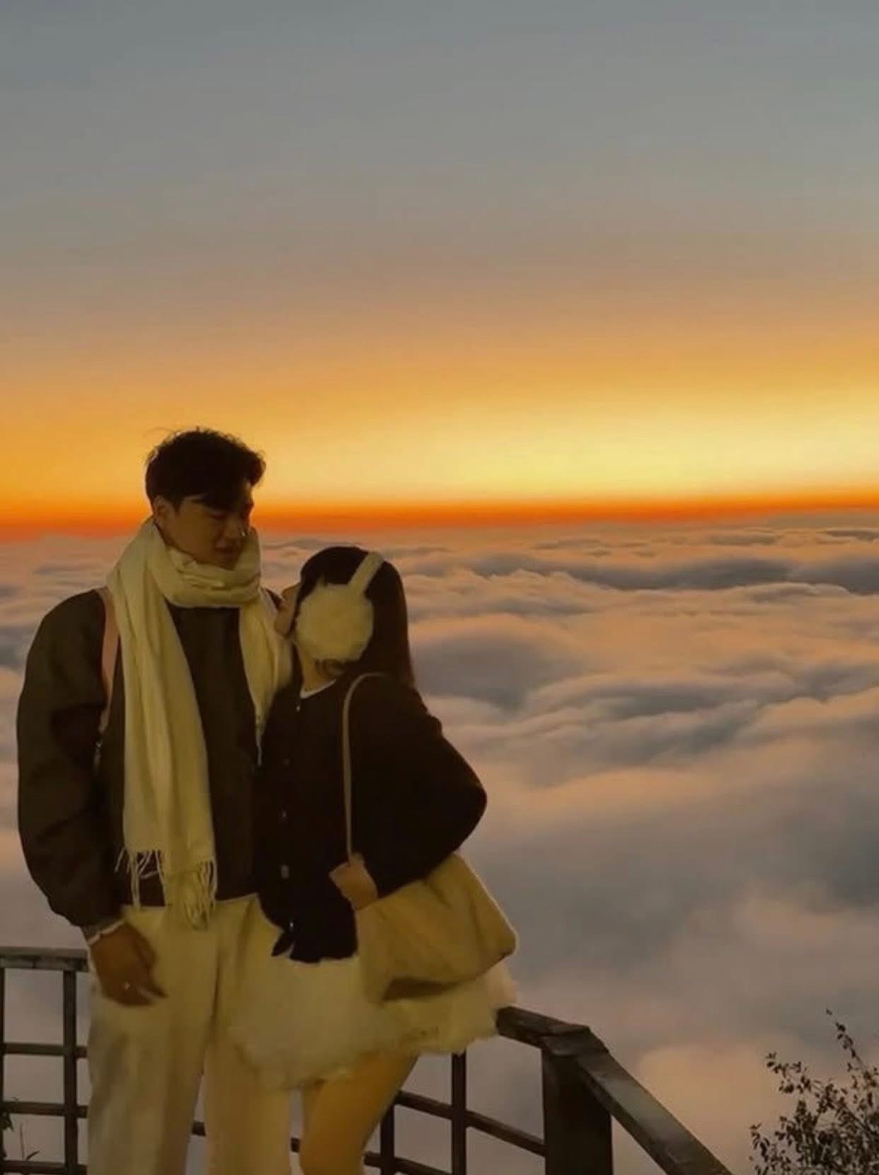 TUYẾT ĐẦU MÙA FUlll